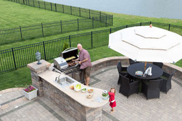 Outdoor Kitchen